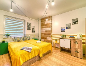 "Fox Rooms" Hostel
